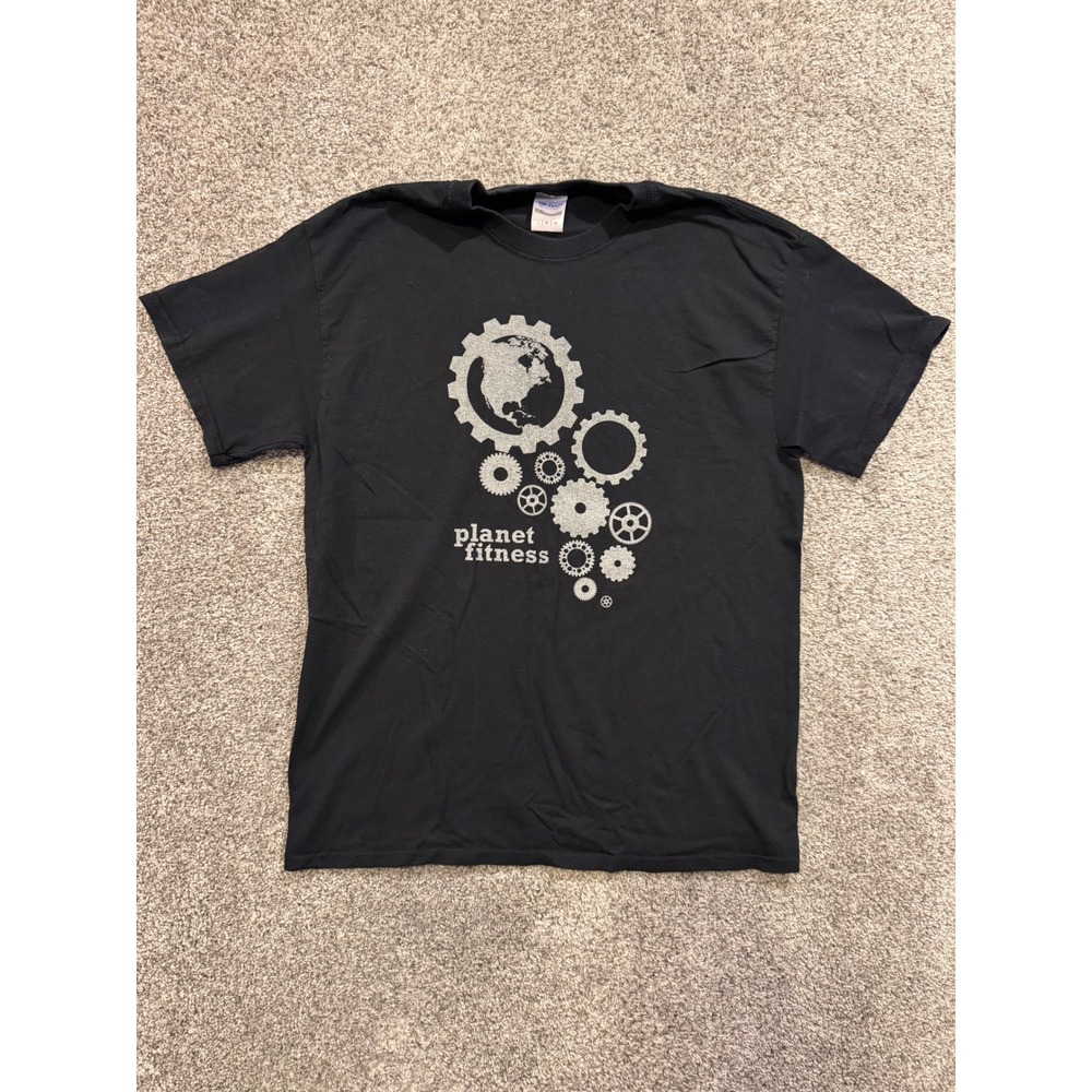 Planet Fitness T-Shirt Mens L Black Gears Graphic Heavy Cotton Short Sleeve